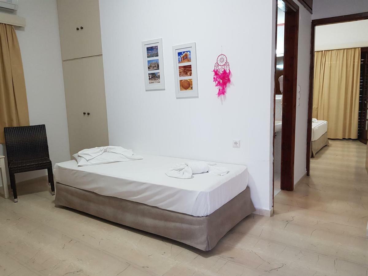 Ocean Village Apartments Agia Pelagia  Luaran gambar